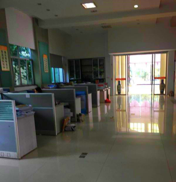 臺(tái)州斯美特鞋業(yè)5